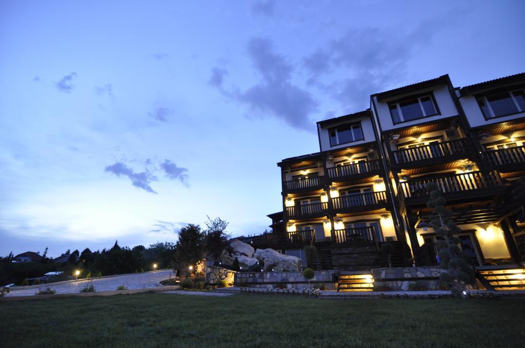Aparthotel Seasons Glavatarski Han Glavatartsi Exterior foto