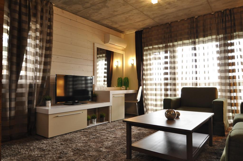 Aparthotel Seasons Glavatarski Han Glavatartsi Exterior foto