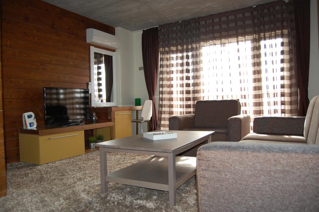 Aparthotel Seasons Glavatarski Han Glavatartsi Quarto foto